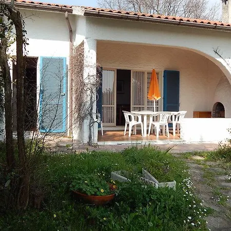N109 A Schiera Con Giardino E Vista Mare 아파트 *
